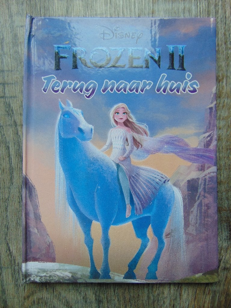 Frozen II Terug naar huis - Disney boek hardcover Frozen 2, Ophalen of Verzenden, Zo goed als nieuw, Walt Disney, Fictie algemeen