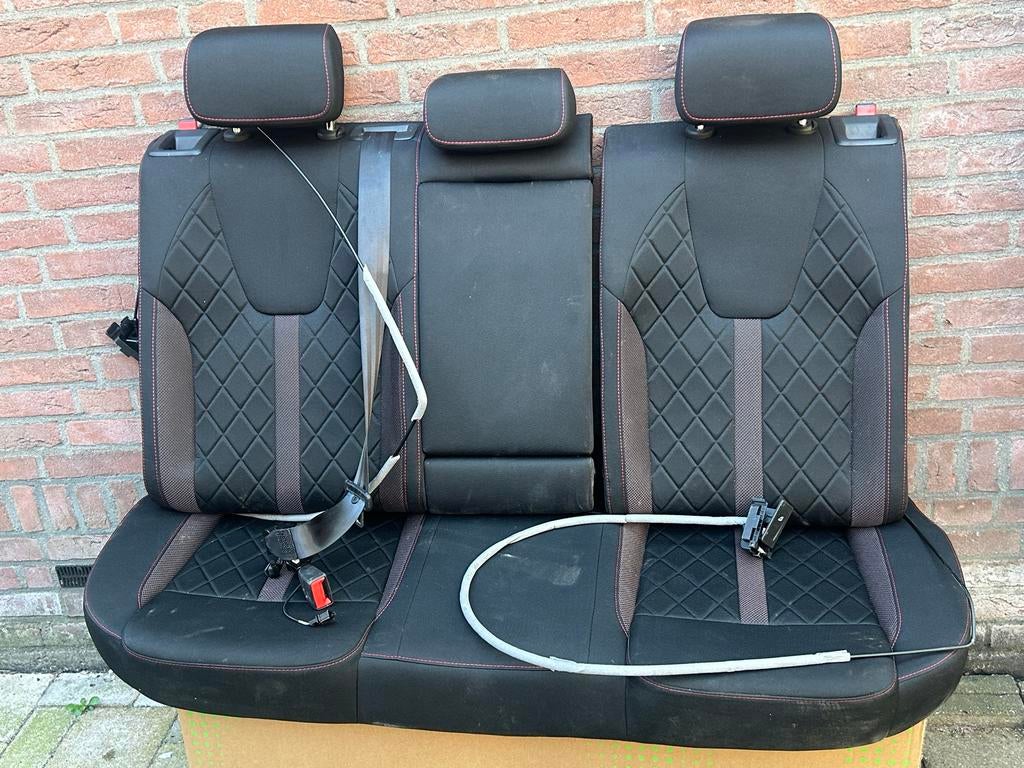 Achter bank skoda octavia RS - Zwart/Rood, Auto-onderdelen, Interieur en Bekleding, Ophalen, Nieuw, Skoda