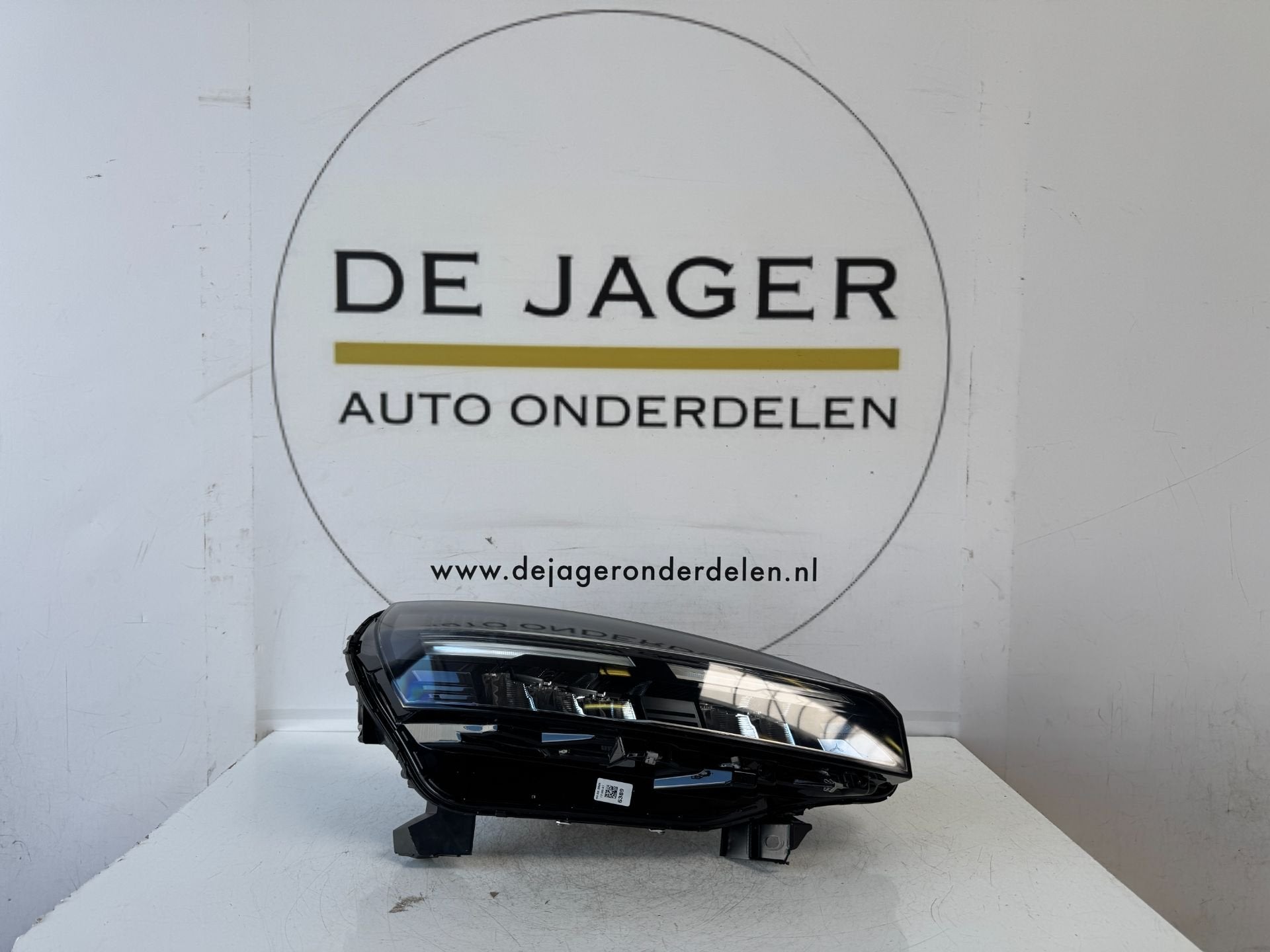 RENAULT CLIO 5 FACELIFT LED KOPLAMP RECHTS 260103507R, Renault Group, Gebruikt, Contact.group@renault.com, Renault