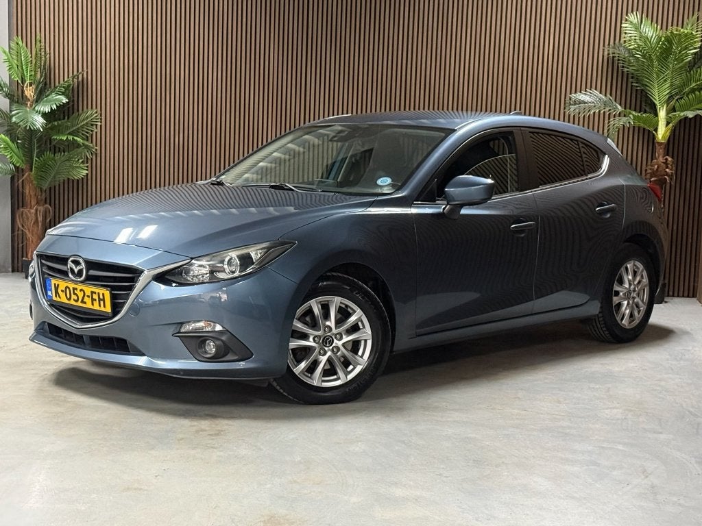 Mazda 3 1.5D Skylease (bj 2016), Auto's, Voorwielaandrijving, Gebruikt, Euro 6, 4 cilinders