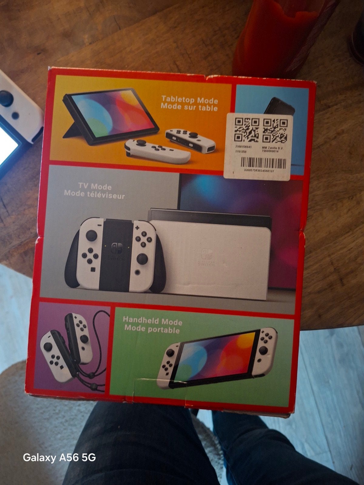 Nintendo switch oled met alles erbij  en Mario kart spel, Telecommunicatie, Mobiele telefoons | Nokia, Ophalen of Verzenden, Zo goed als nieuw
