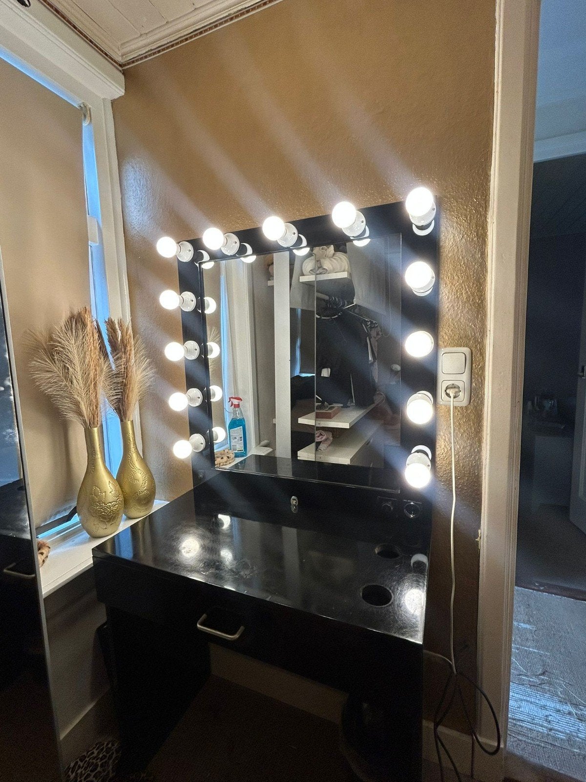 Make-up tafel met spiegel en verlichting, Ophalen, Overige materialen, Gebruikt, Minder dan 50 cm