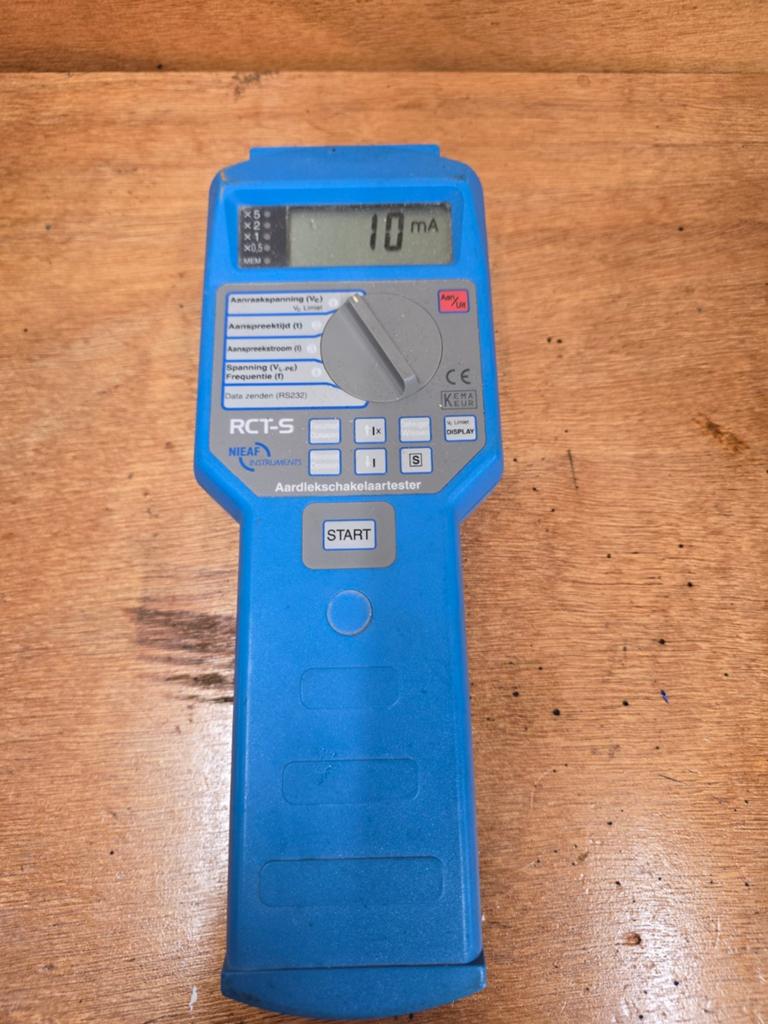 Nieaf RCT-S aardlek tester, Doe-het-zelf en Verbouw, Elektra en Kabels, Ophalen of Verzenden, Gebruikt, Overige typen