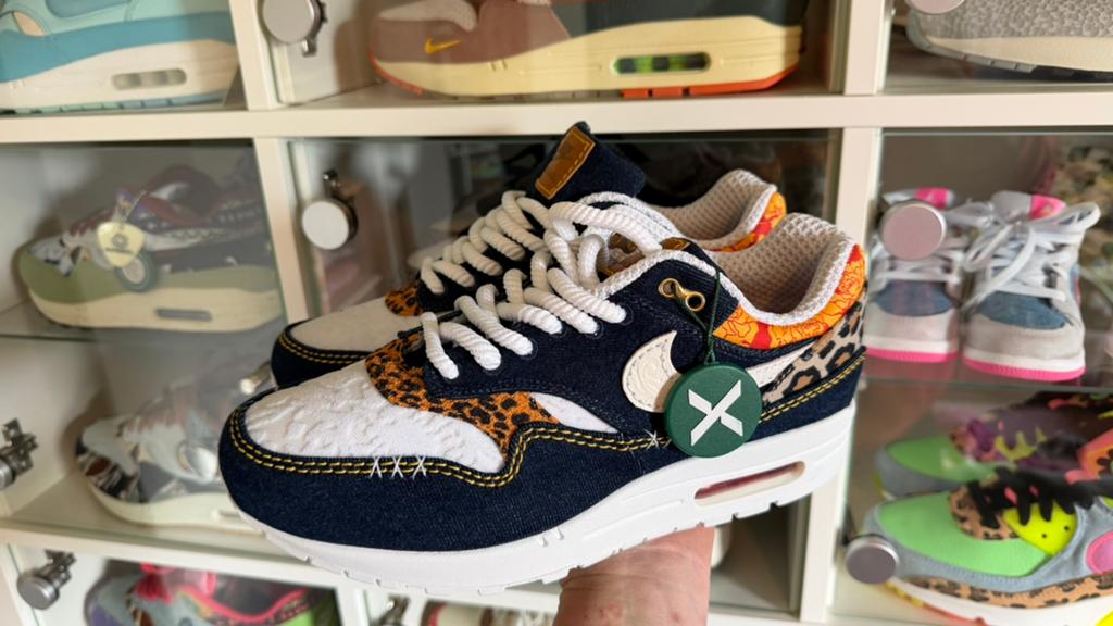 Nike air max denim leopard, Kleding | Heren, Schoenen, Ophalen of Verzenden, Nieuw, Overige kleuren