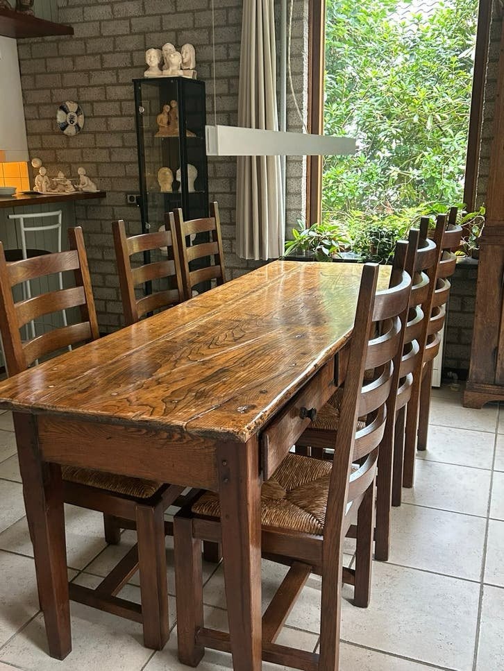 Sfeervolle antieke Franse boerentafel (2,09m) + 6 stoelen, Antiek en Kunst, Ophalen