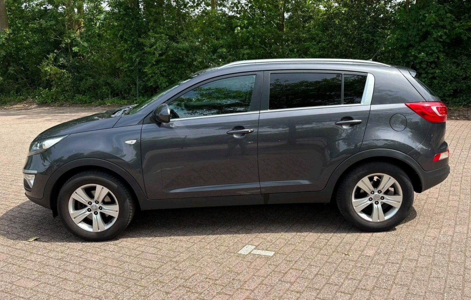 Kia Sportage 1.6 GDI 2WD 2013 Grijs, Auto's, Voorwielaandrijving, 15 km/l, 1280 kg, 1591 cc