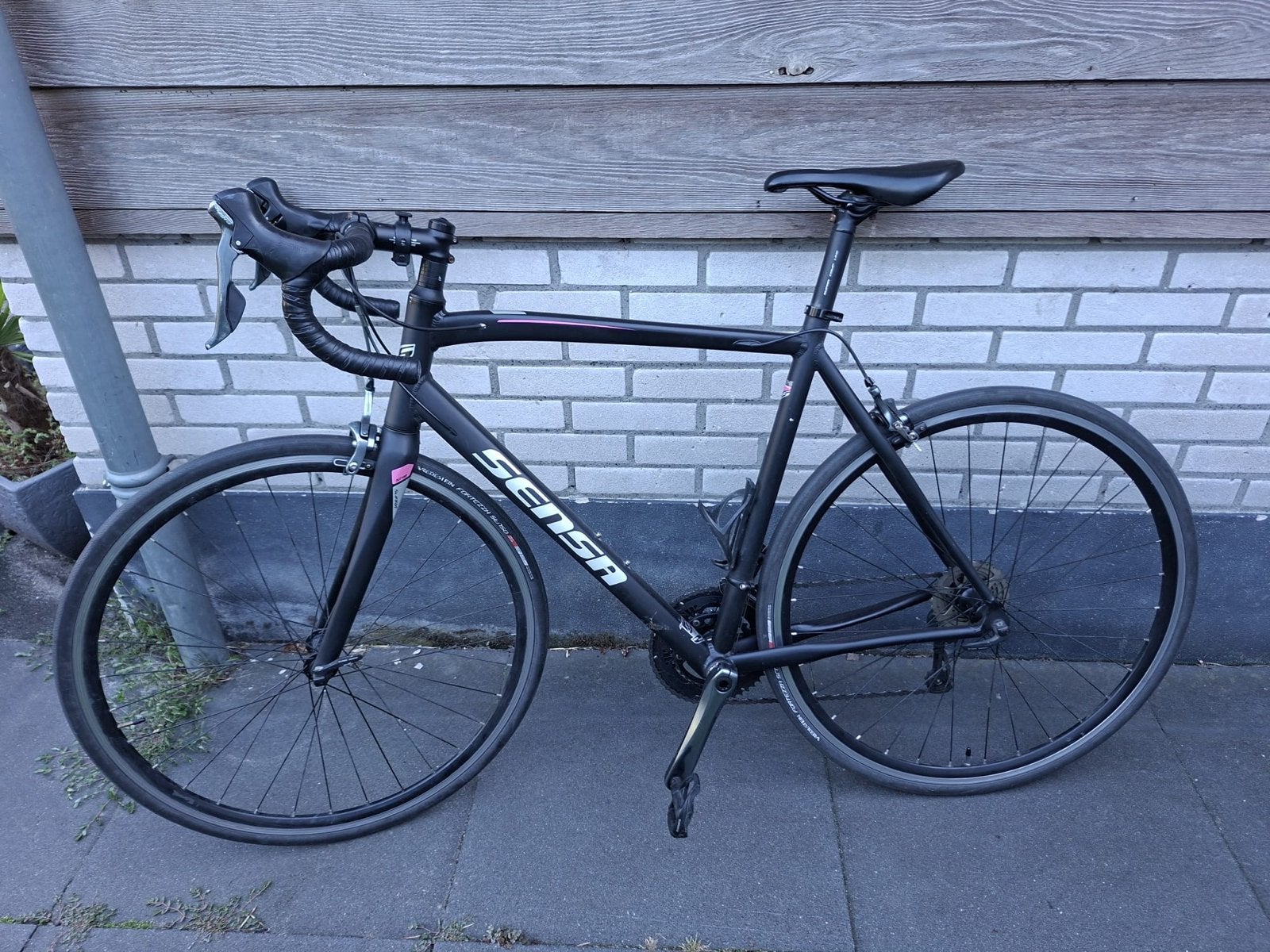 Sensa Emilia 56cm Tiagra afgemonteerd, 28 inch, Velgrem, Aluminium, Zo goed als nieuw