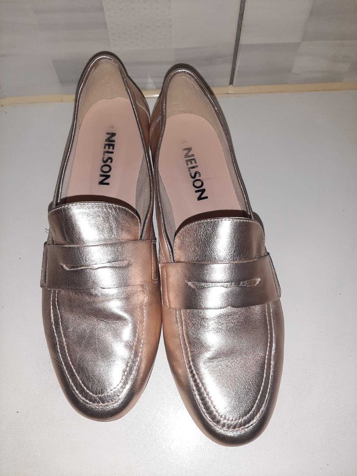 NELSON loafers goud, Overige kleuren, Verzenden, Instappers, Zo goed als nieuw