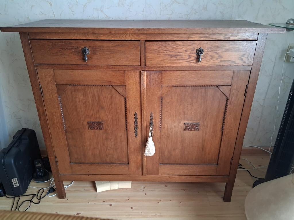 Antiek kastje, Huis en Inrichting, Kasten | Dressoirs, Ophalen of Verzenden, 25 tot 50 cm, 100 tot 150 cm