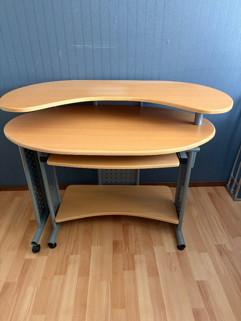 Houten en metaalijzeren bureau, Ophalen, Gebruikt, 120 cm, Metaal