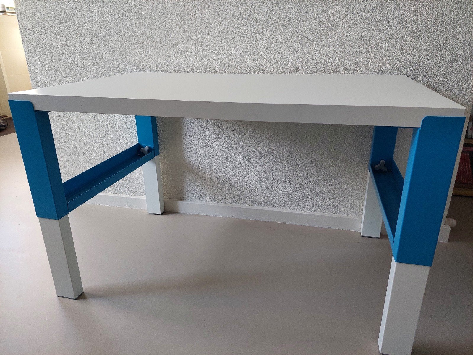 IKEA PÅHL Bureau/Tafel voor kinderen, Ophalen, Gebruikt, Tafel(s)