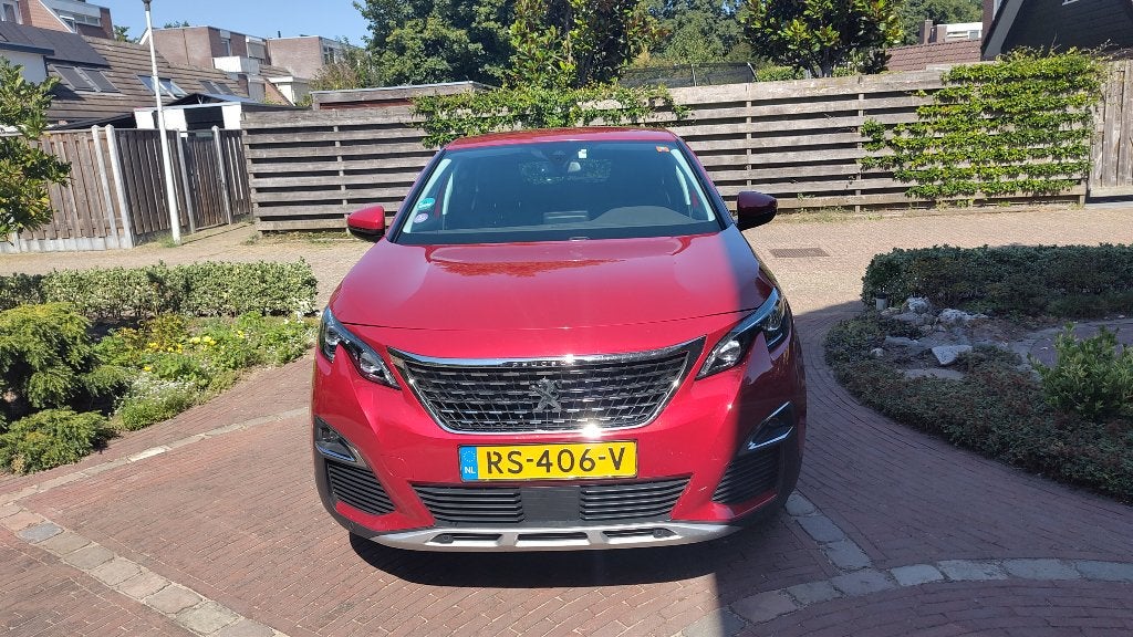 Peugeot 3008 1.6 E-thp 121KW/165PK Eat6 2018 Rood, Navigatiesysteem, 1550 kg, Euro 6, 4 cilinders