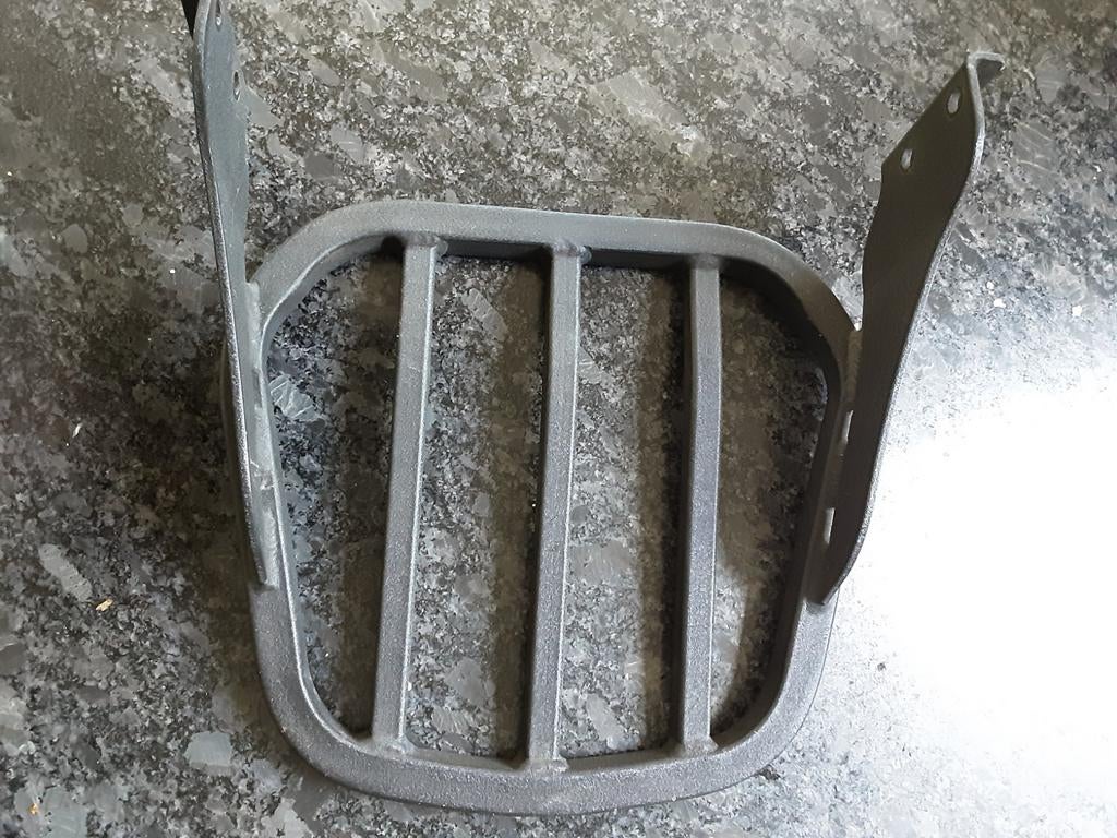 Motorbagagerek, Motoren, Ophalen, Gebruikt