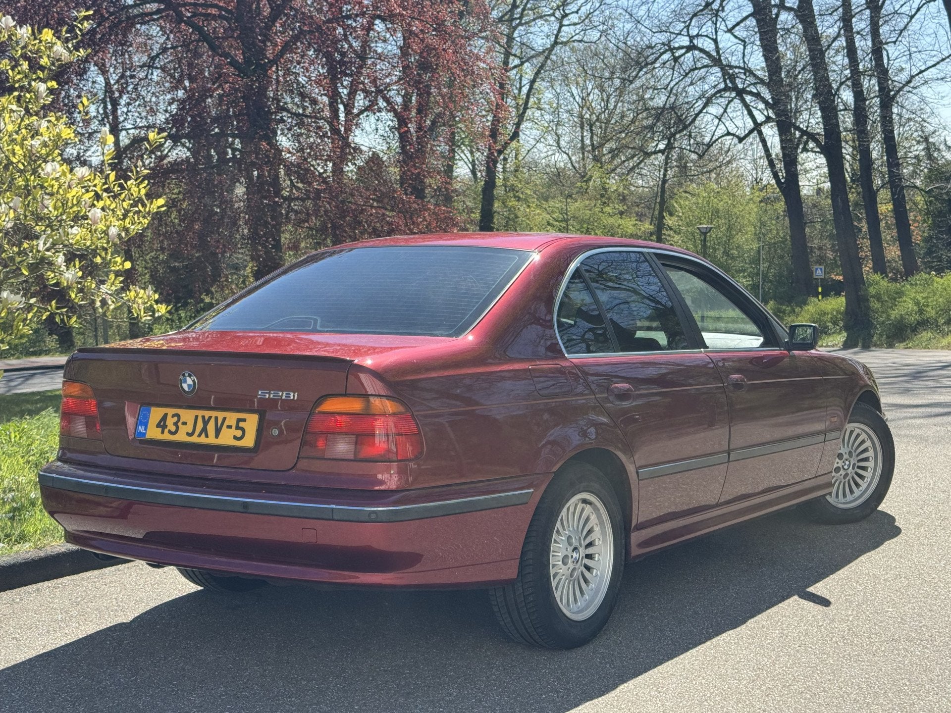 BMW 5 Serie 528 i 6 CIL MOOISTE VAN NL ? E39 8.000 KM P/JR !, Achterwielaandrijving, 194 pk, 10 km/l, Bedrijf