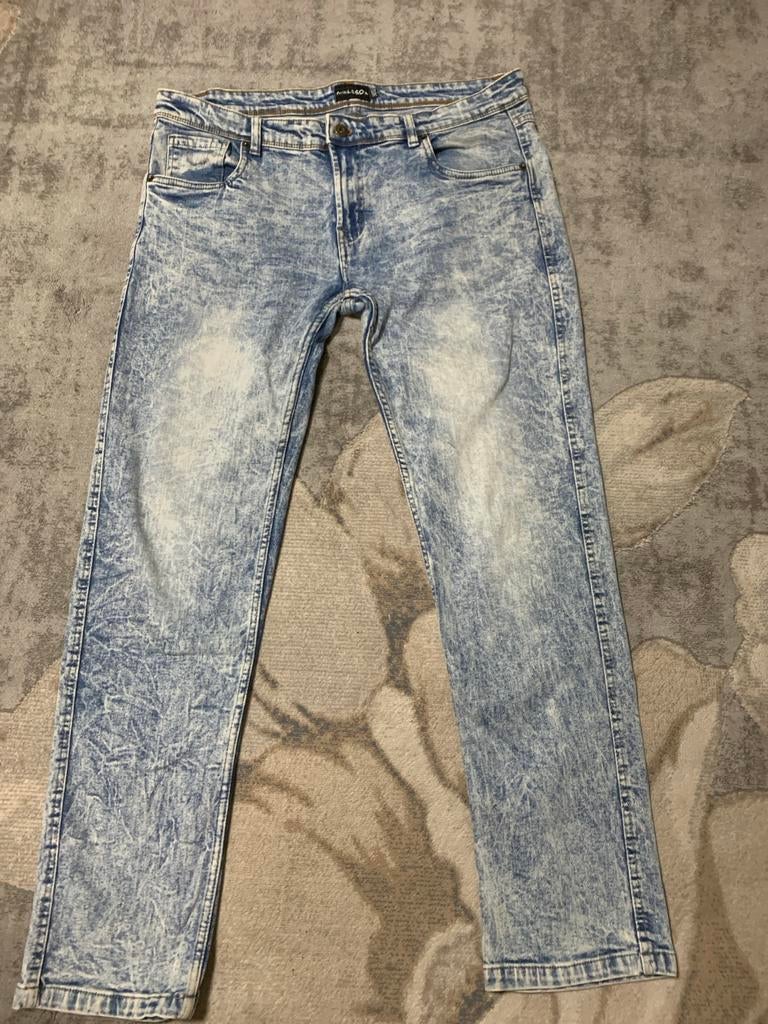 Nielsson Jeans Lichtblauw/Wit Nieuw!, Ophalen, Nieuw, Blauw, Overige jeansmaten