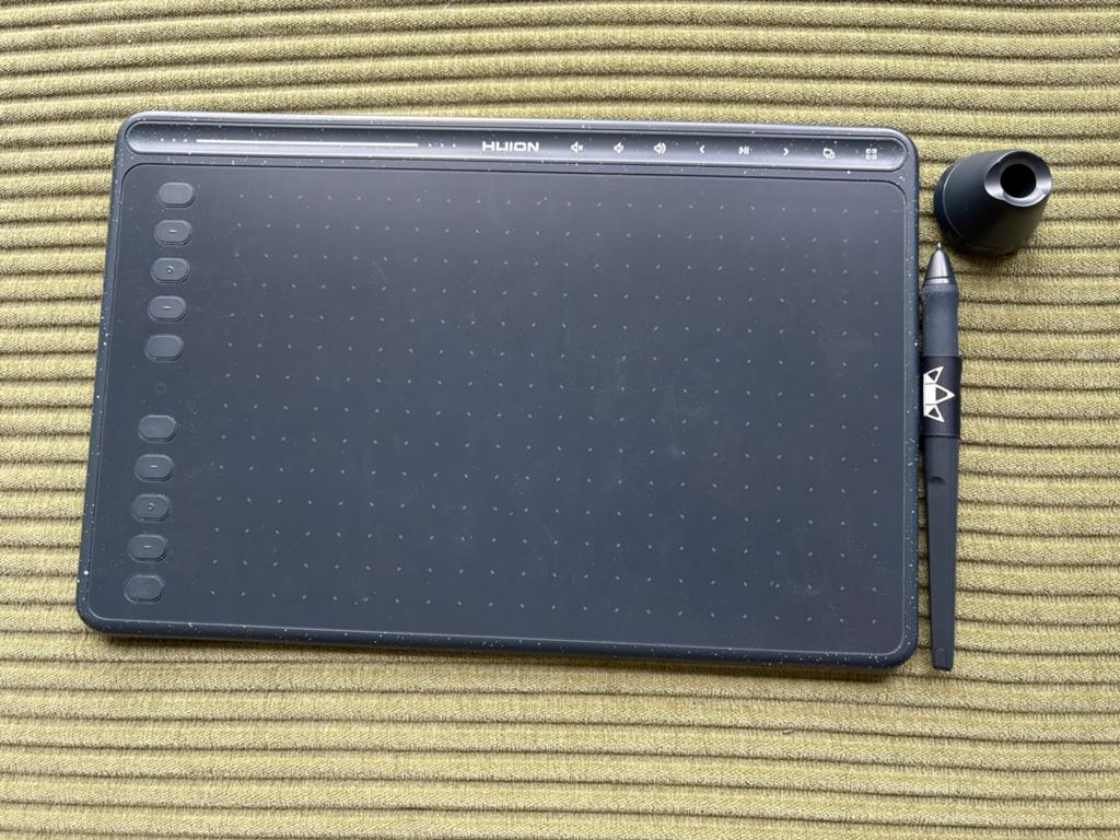 Huion HS611 Creative Pen Tablet - Zo goed als nieuw, Computers en Software, Tekentablets, Zo goed als nieuw, Bedraad, Multi-touch
