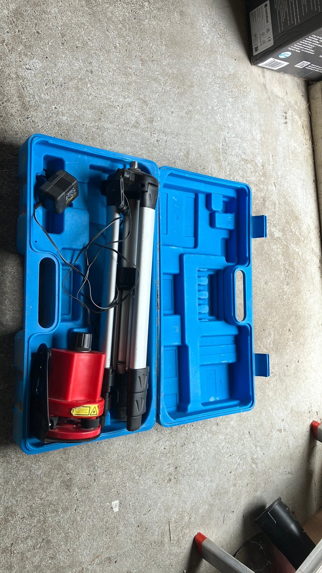 Laser Kinzo, Ophalen, Zo goed als nieuw