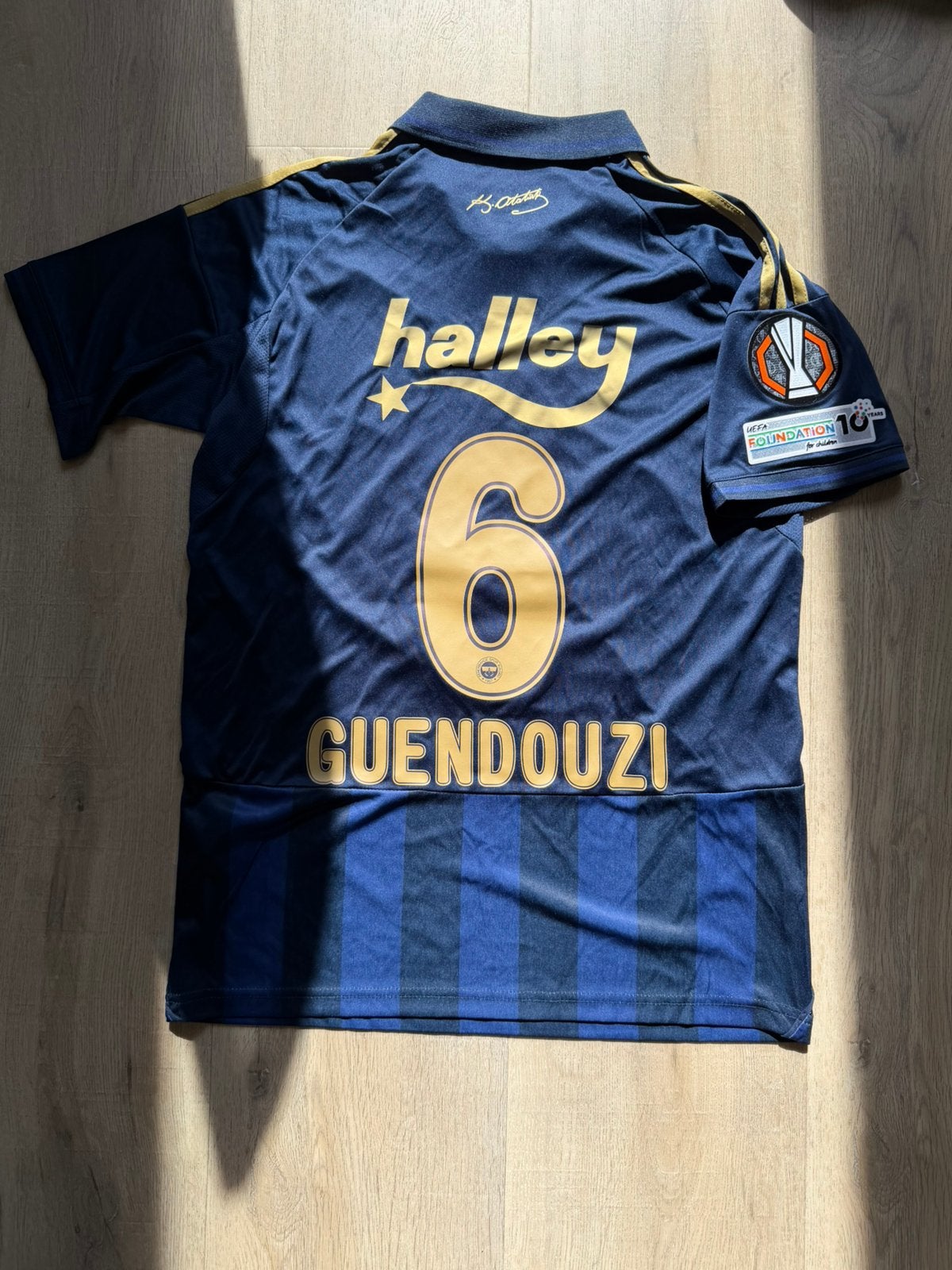 Fenerbahce 25/26 Guendouzi #6 Third Kit M, Sport en Fitness, Maat M, Verzenden, Zo goed als nieuw, Shirt