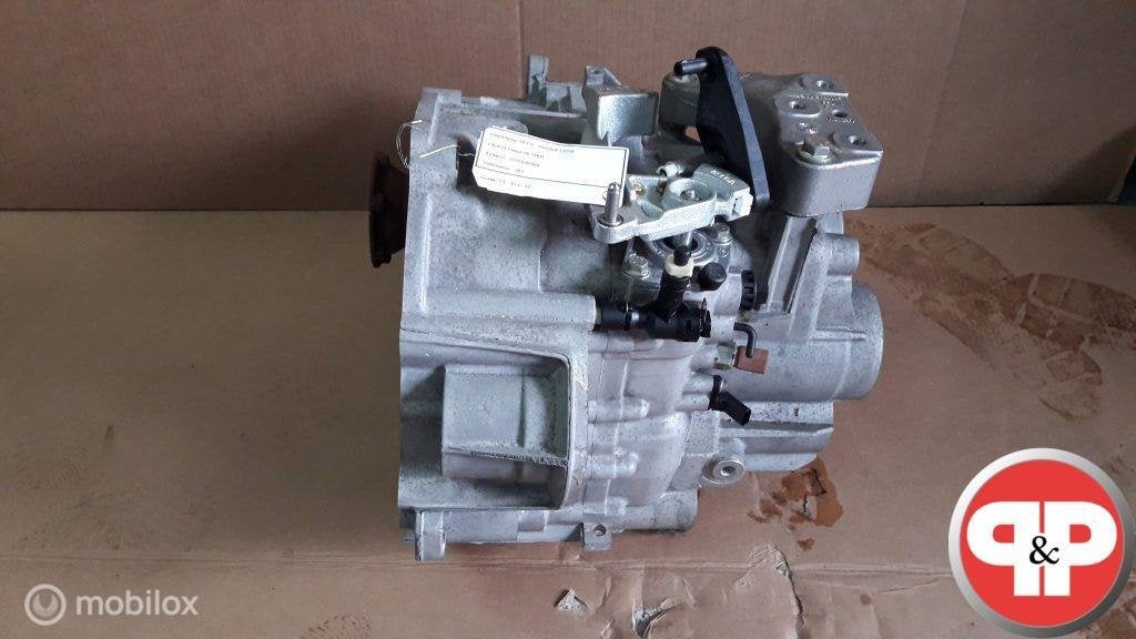 VW Passat 3G B8 Handbak Versnellingbak 34KM Code: QFZ, Auto-onderdelen