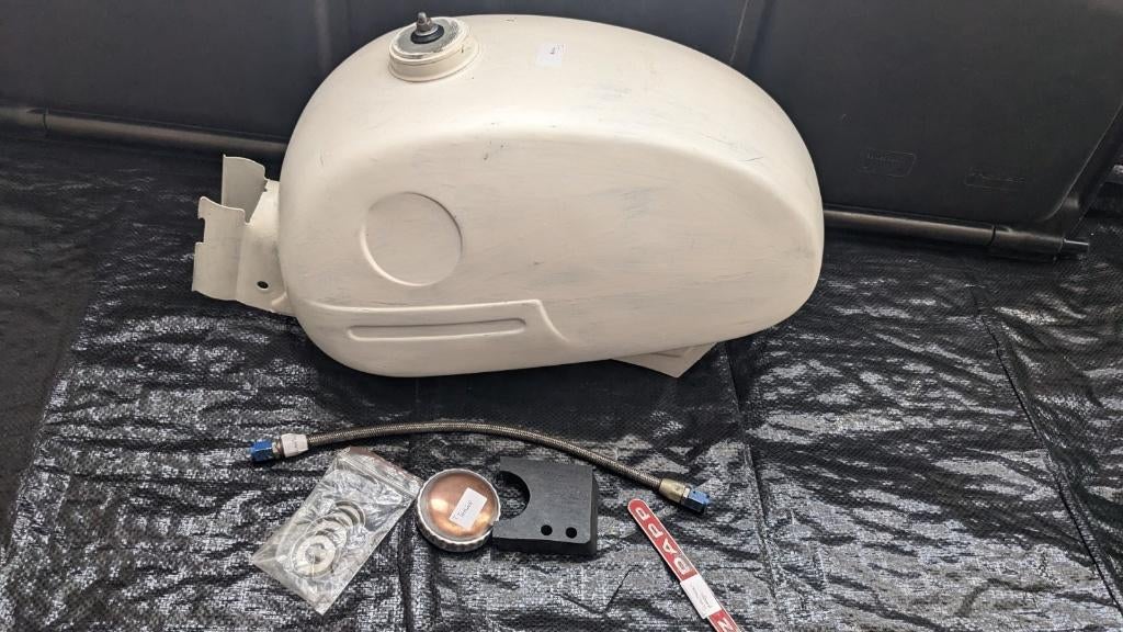 Zundapp 515-006 vintage benzinetank, Ophalen, Gebruikt, Tank