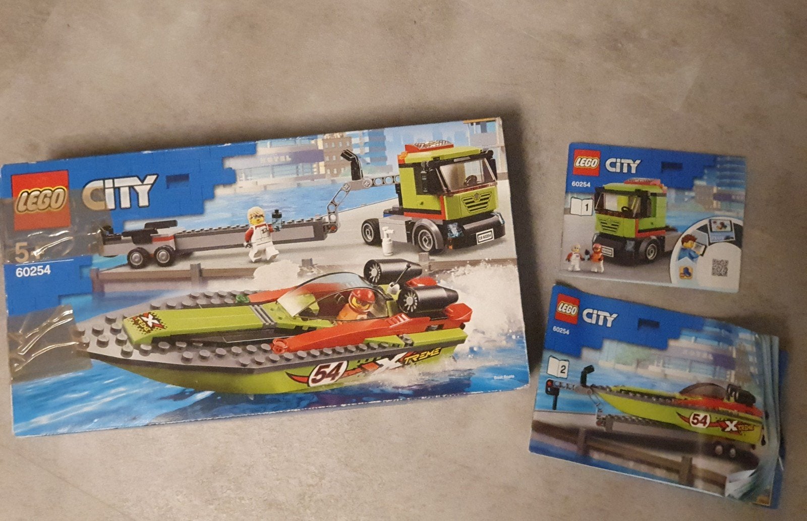 Lego city raceboot transport, Ophalen of Verzenden, Zo goed als nieuw