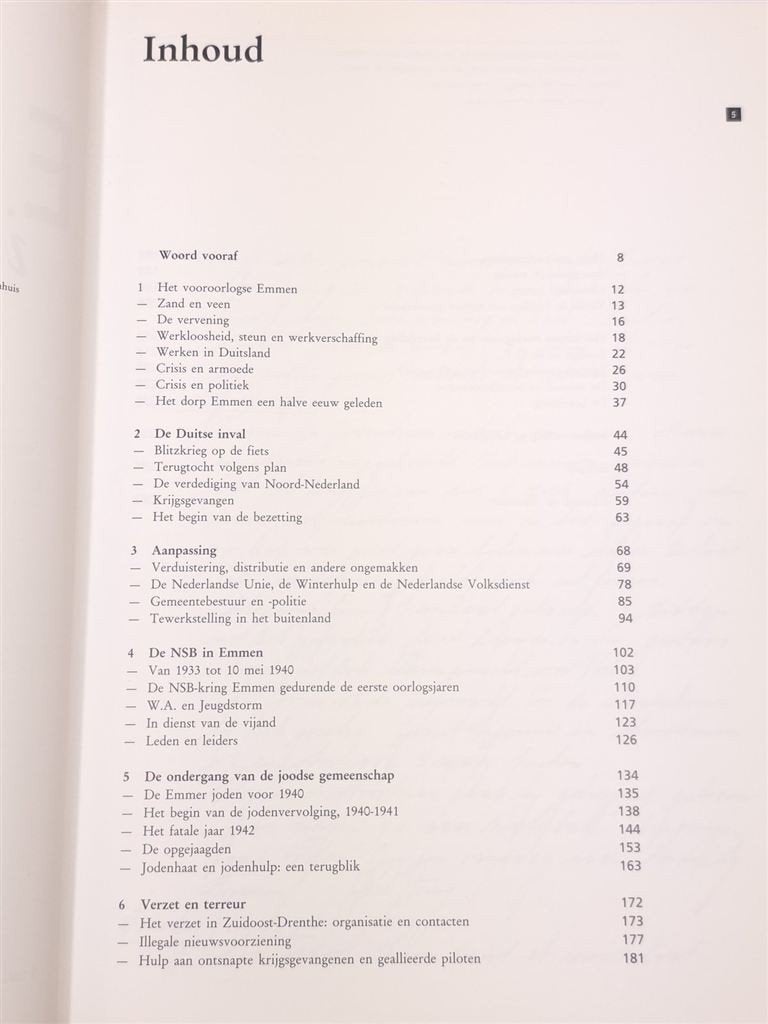 Emmen in Bezettingstijd — Grensgemeente, WOII Geschiedenis, Ophalen of Verzenden, Gelezen