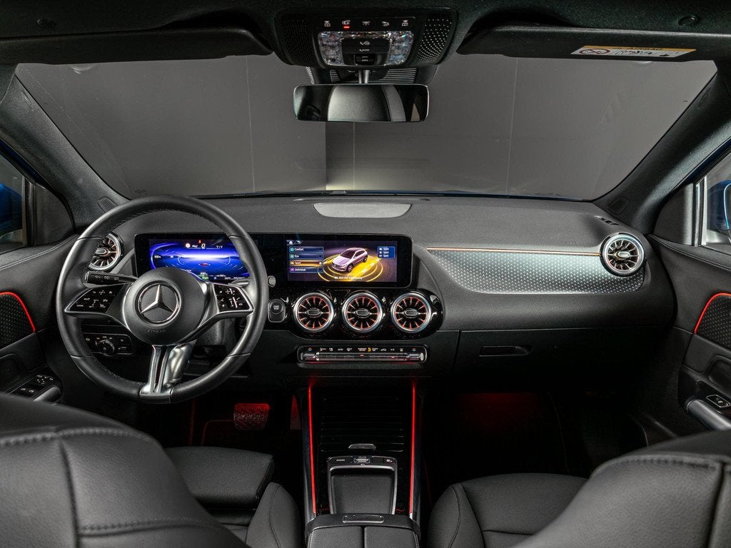 Mercedes-Benz EQA 250+ Luxury Line 71 kWh Panorama dak, Auto's, Mercedes-Benz, Gebruikt, Zwart, Blauw, Origineel Nederlands