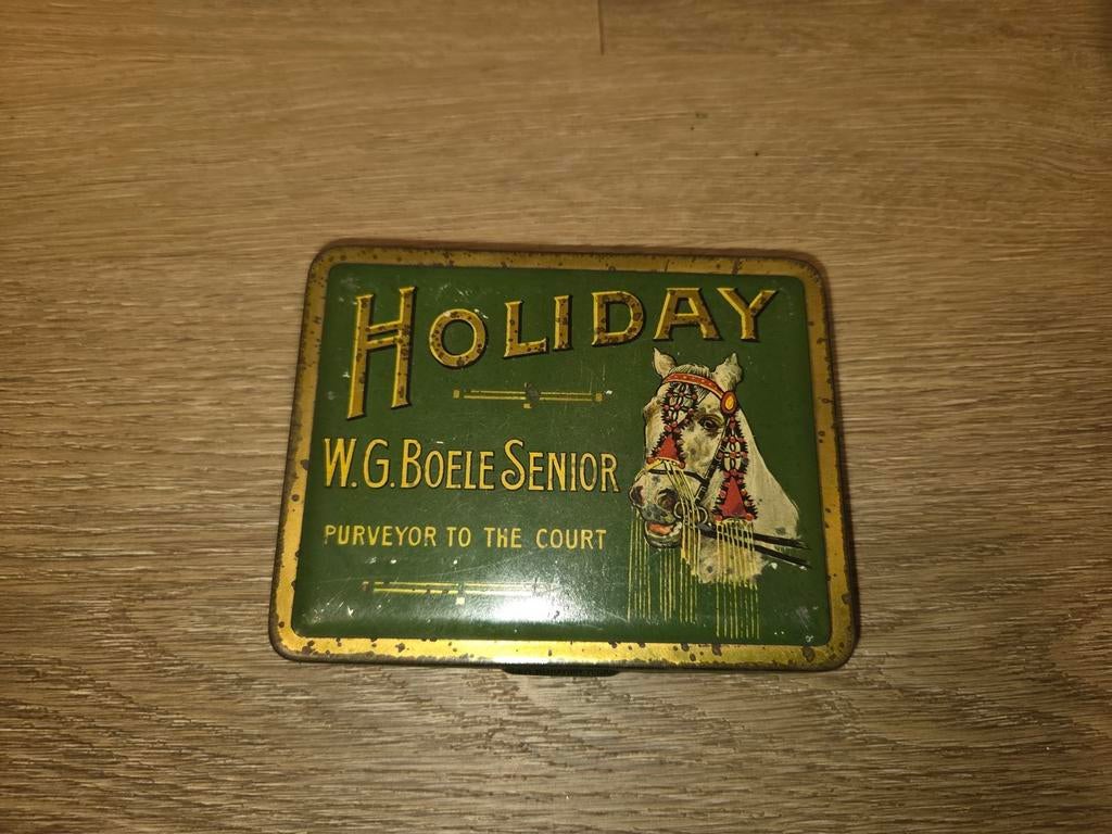 Vintage sigarenblikje Holiday W.G. Boele Senior paard, Verzamelen, Ophalen of Verzenden, Gebruikt, Overige, Overige merken