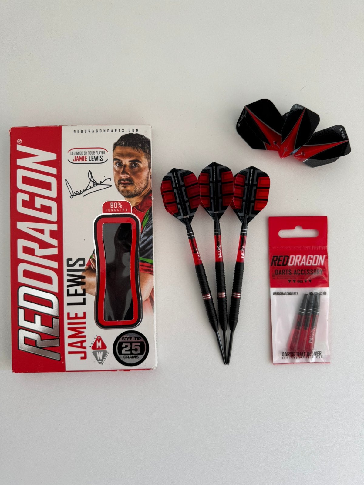Dartpijlen Red Dragon Jamie Lewis S.E. 90% | 25 Gram + extra, Ophalen of Verzenden, Zo goed als nieuw, Pijlen