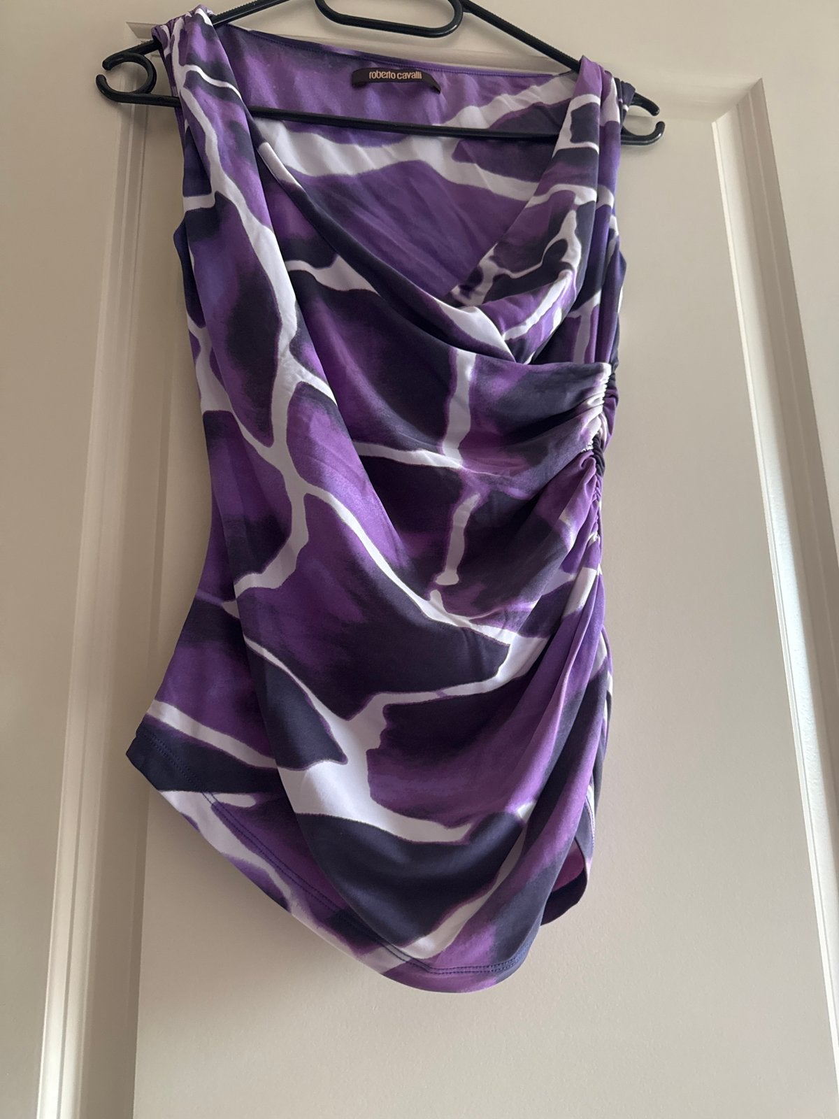 Roberto Cavalli paarse top met dierenprint, Paars, Ophalen of Verzenden, Zo goed als nieuw, Maat 36 (S)