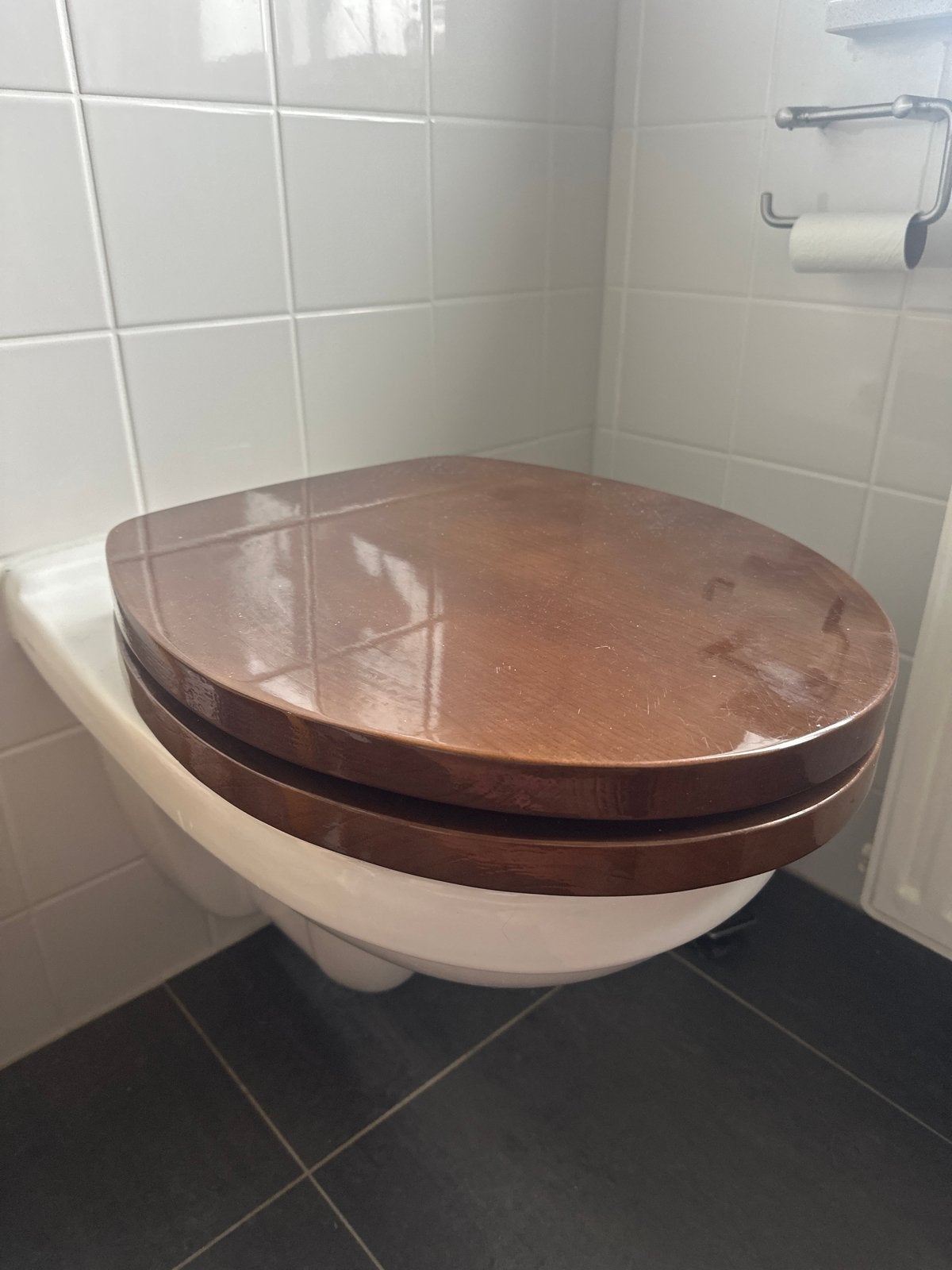 Wandcloset + Geberit inbouwframe & bedieningspaneel, Ophalen, Gebruikt, Toilet