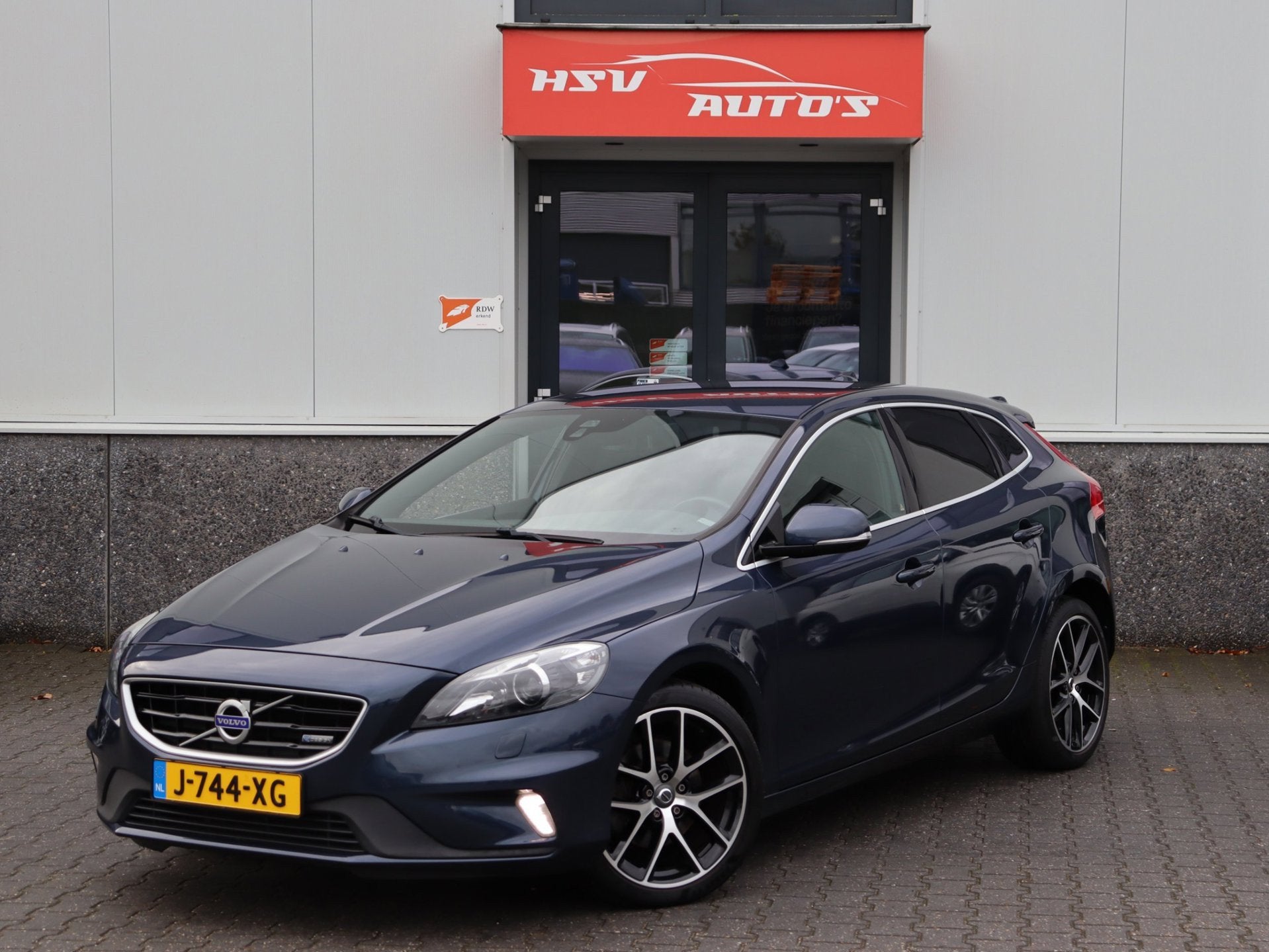 Volvo V40 1.6 T3 Ocean Race navi LM airco, Auto's, Voorwielaandrijving, Gebruikt, 4 cilinders, 150 pk