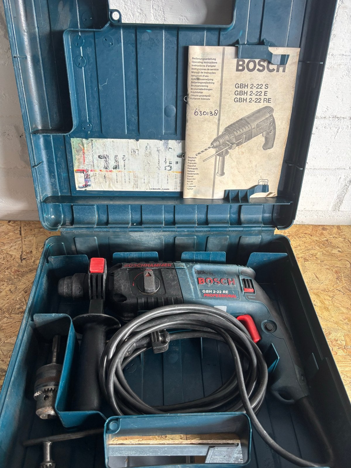 Bosch blauw GBH 2-22 RE Boorhamer met koffer en accessoires, Boor- en/of Breekhamer, Ophalen of Verzenden, Klopboormechanisme