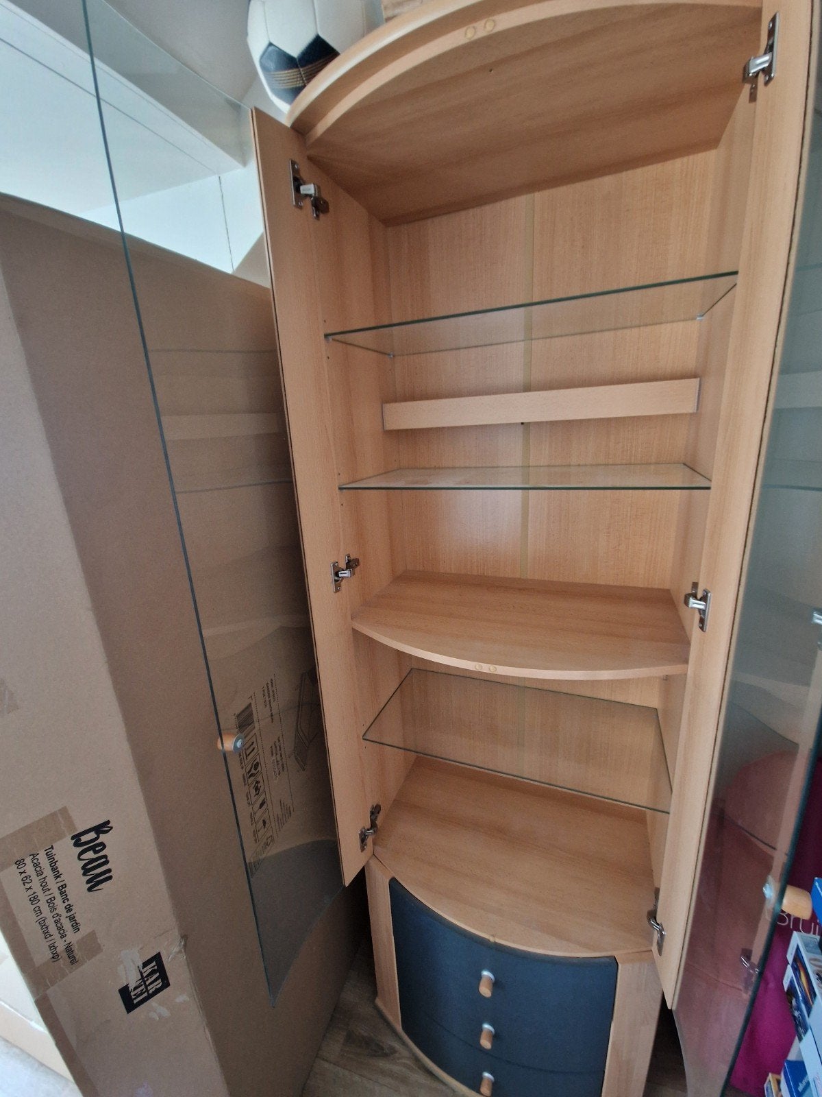 Gratis kast met verlichting, Ophalen, Gebruikt, Overige houtsoorten, Met lade(s)