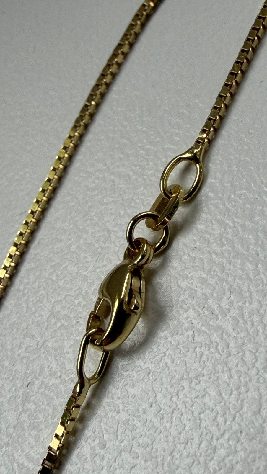Gouden ketting 42 cm, Ophalen of Verzenden, Zo goed als nieuw, Goud, Goud