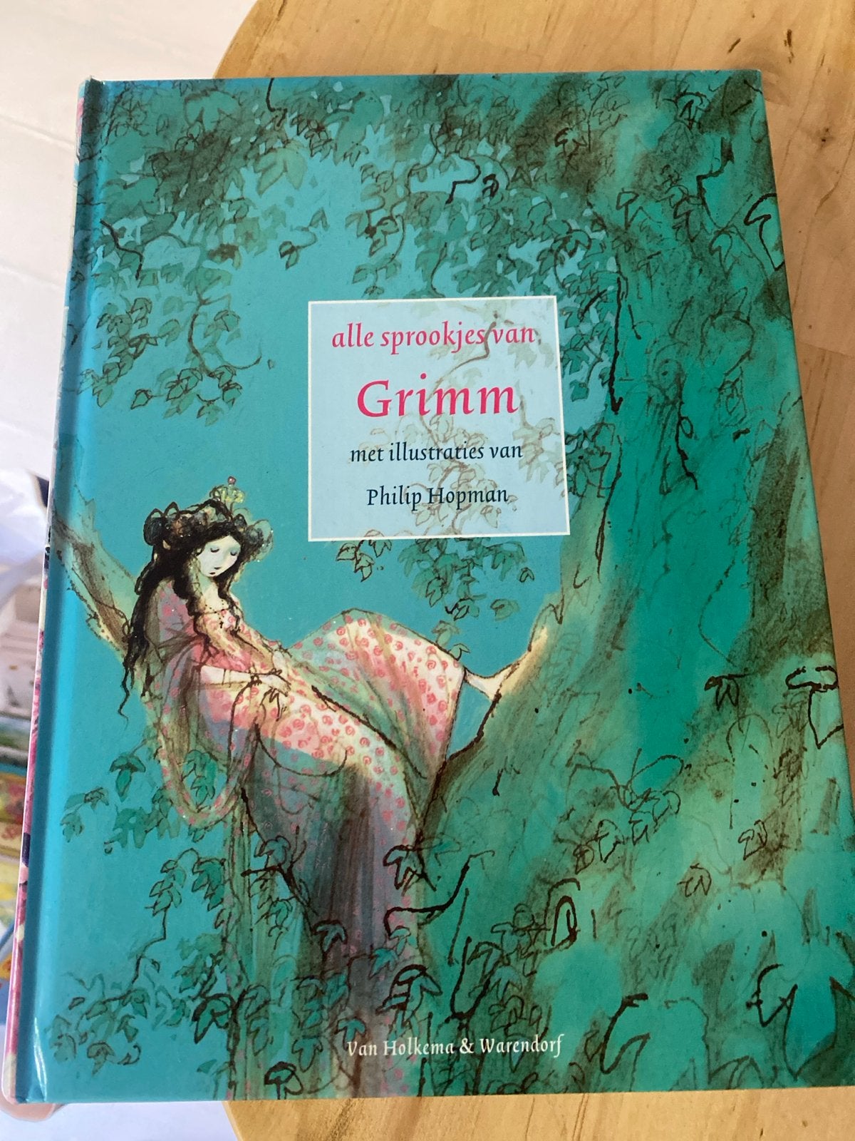 Alle sprookjes van Grimm - Geïllustreerd, Ophalen of Verzenden, Gelezen