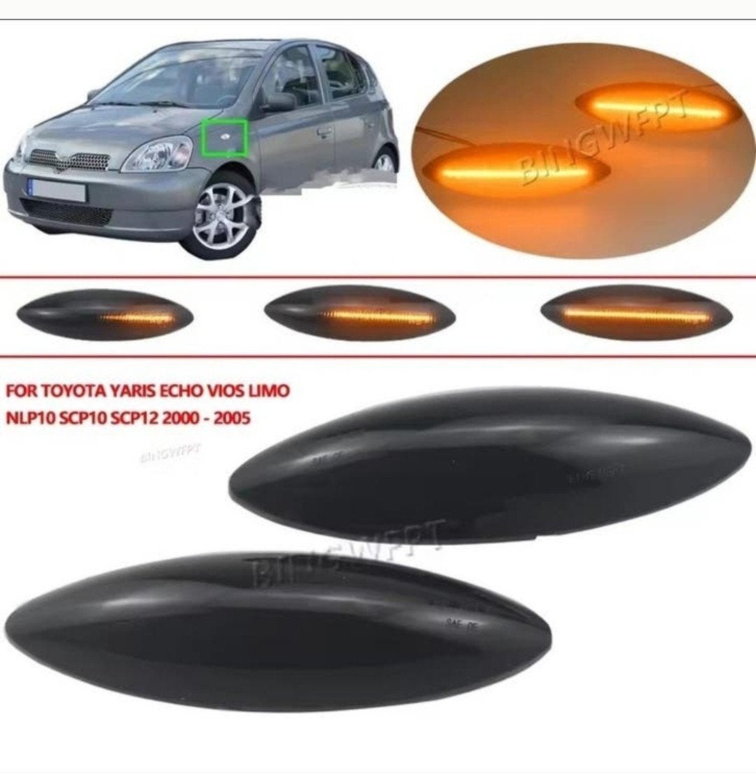 Zij knipperlichten voor Toyota yaris p1 zie foto's €15,00, Ophalen of Verzenden