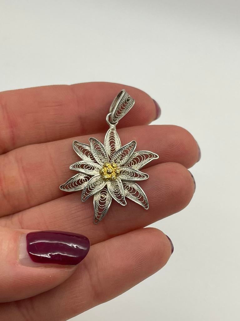 C793 Prachtige zilveren edelweiss hanger, Sieraden, Tassen en Uiterlijk, Antieke sieraden, Ophalen of Verzenden, Zilver, Hanger