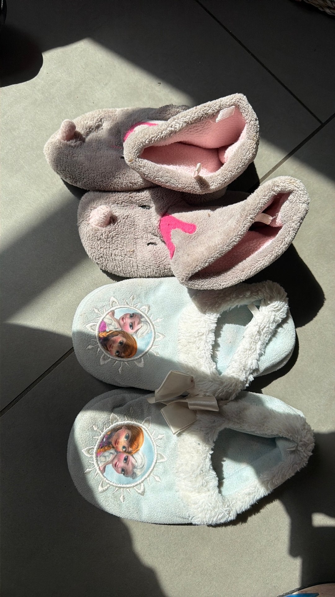 Pantoffels maat 30/31, Slofjes, Gebruikt, Jongetje of Meisje, Ophalen of Verzenden