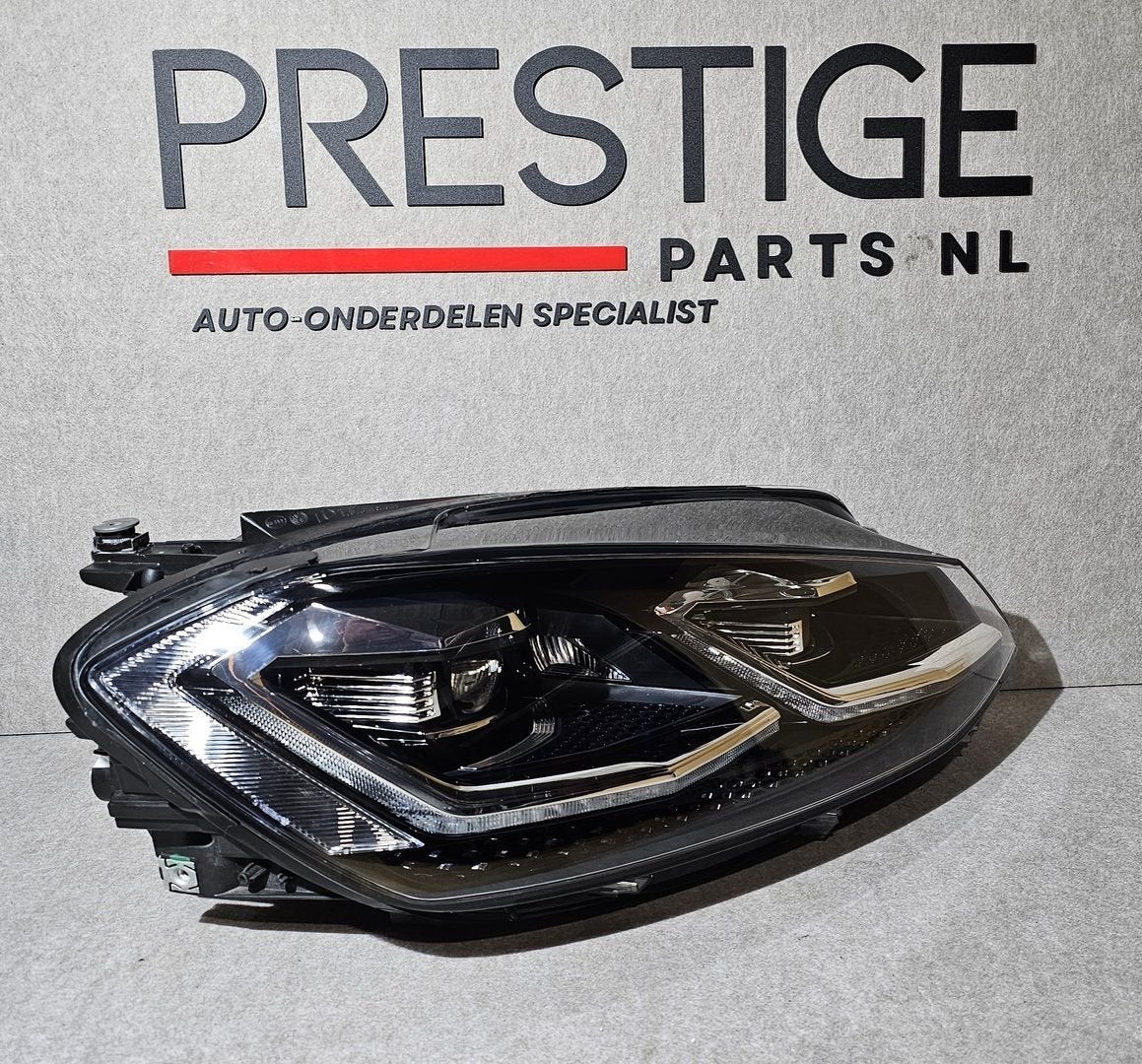Koplamp VW Golf 7 VII 7.5 LED Rechts 5G1941036 Origineel, Gebruikt, -, Ophalen of Verzenden, -