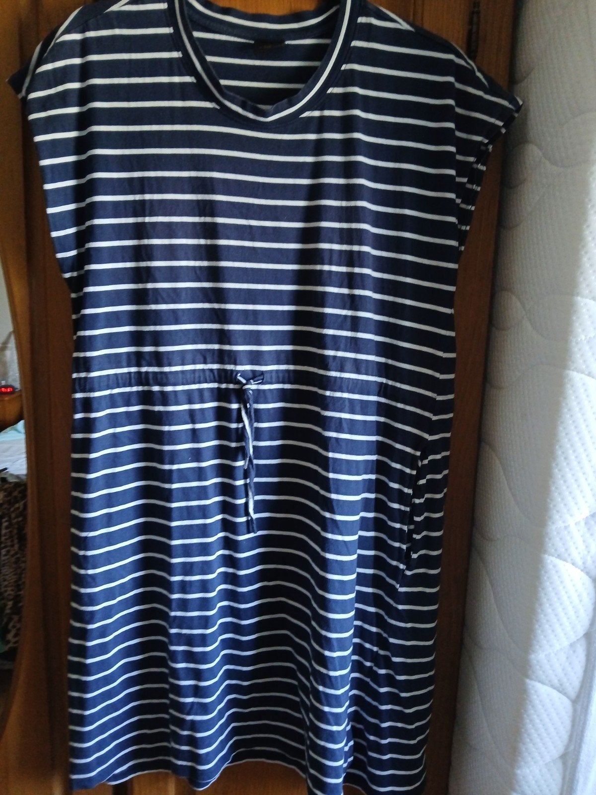 Een blauw witte jurk van Ze-Ze Nordic in XXL., Ophalen, Blauw, Maat 46/48 (XL) of groter, Ze-Ze Nordic