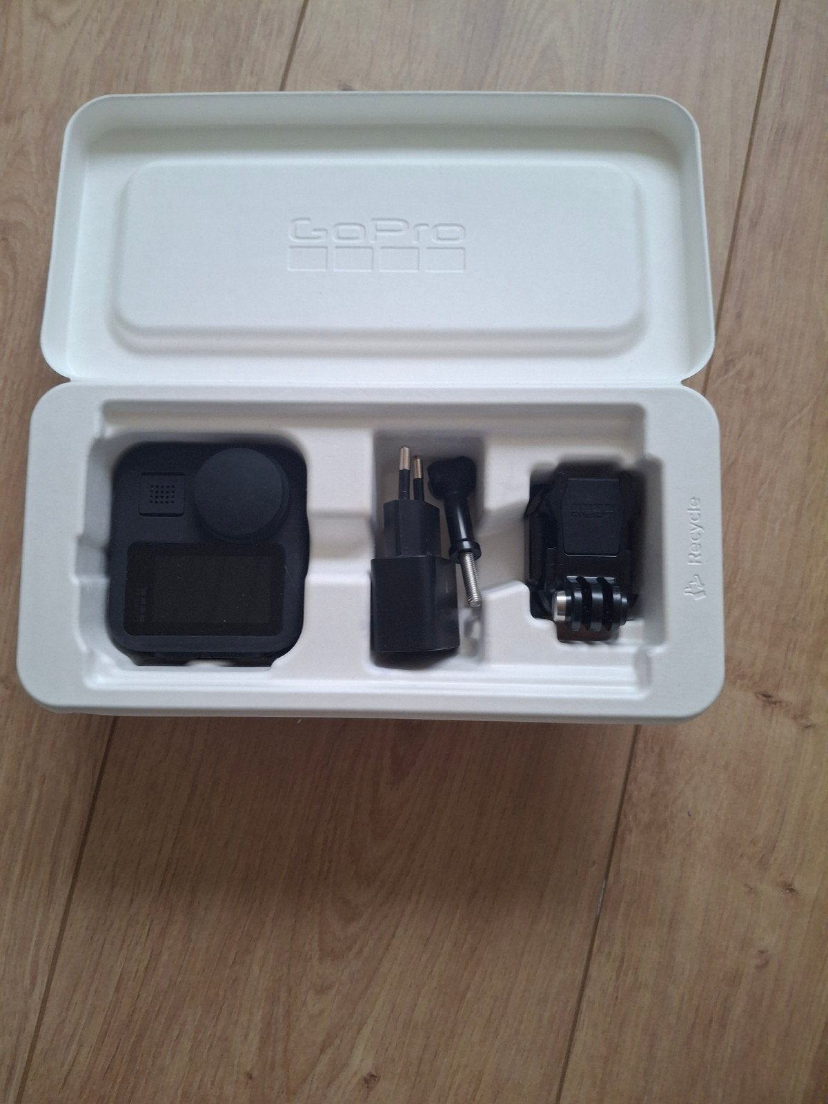 Foto 7 van GoPro MAX 5.6K 360 Actiecamera - Zo goed als nieuw