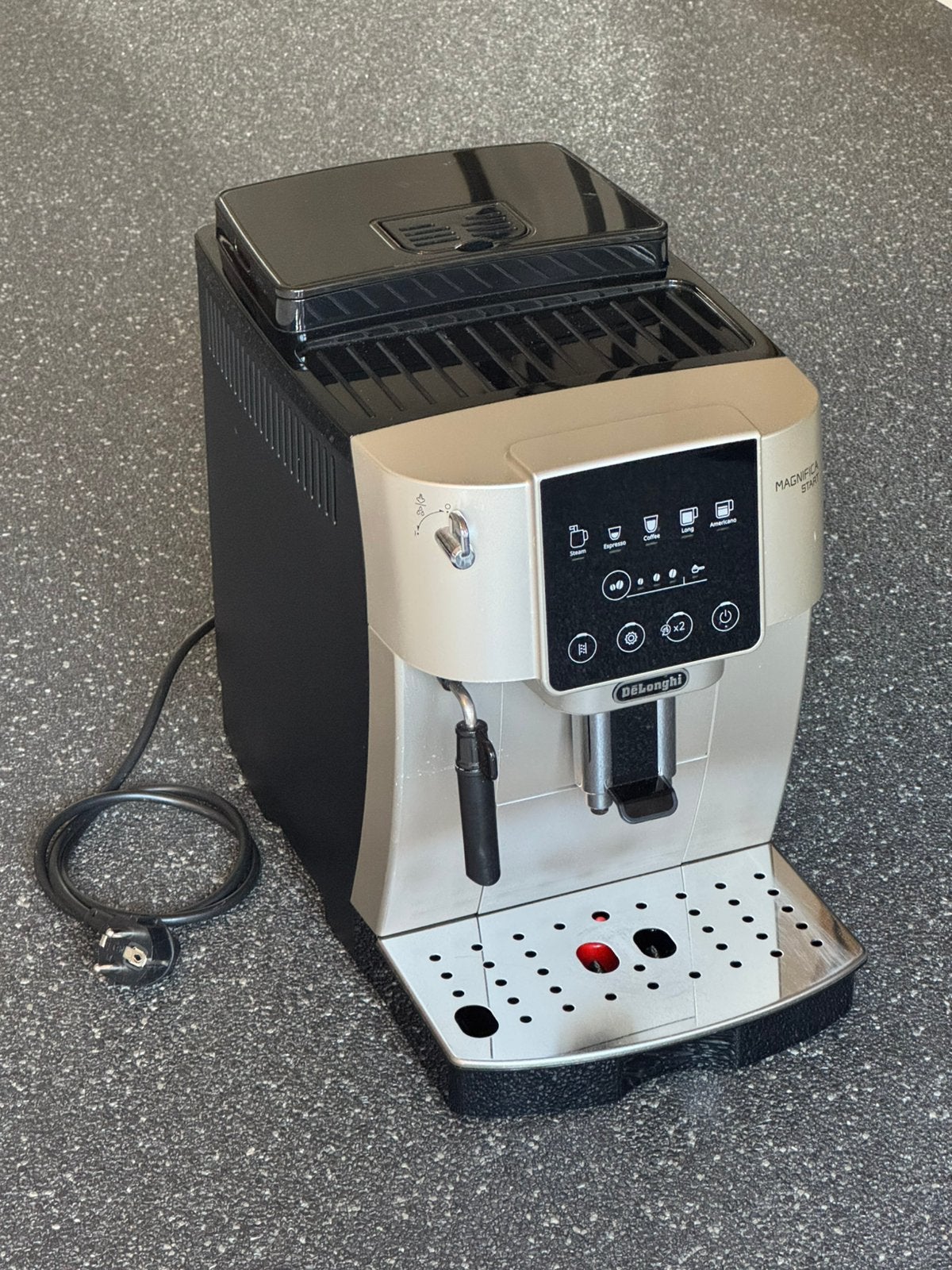 Delonghi Magnifica Start koffiezetapparaat volautomatisch, Witgoed en Apparatuur, Espresso apparaat, Ophalen of Verzenden, Zo goed als nieuw