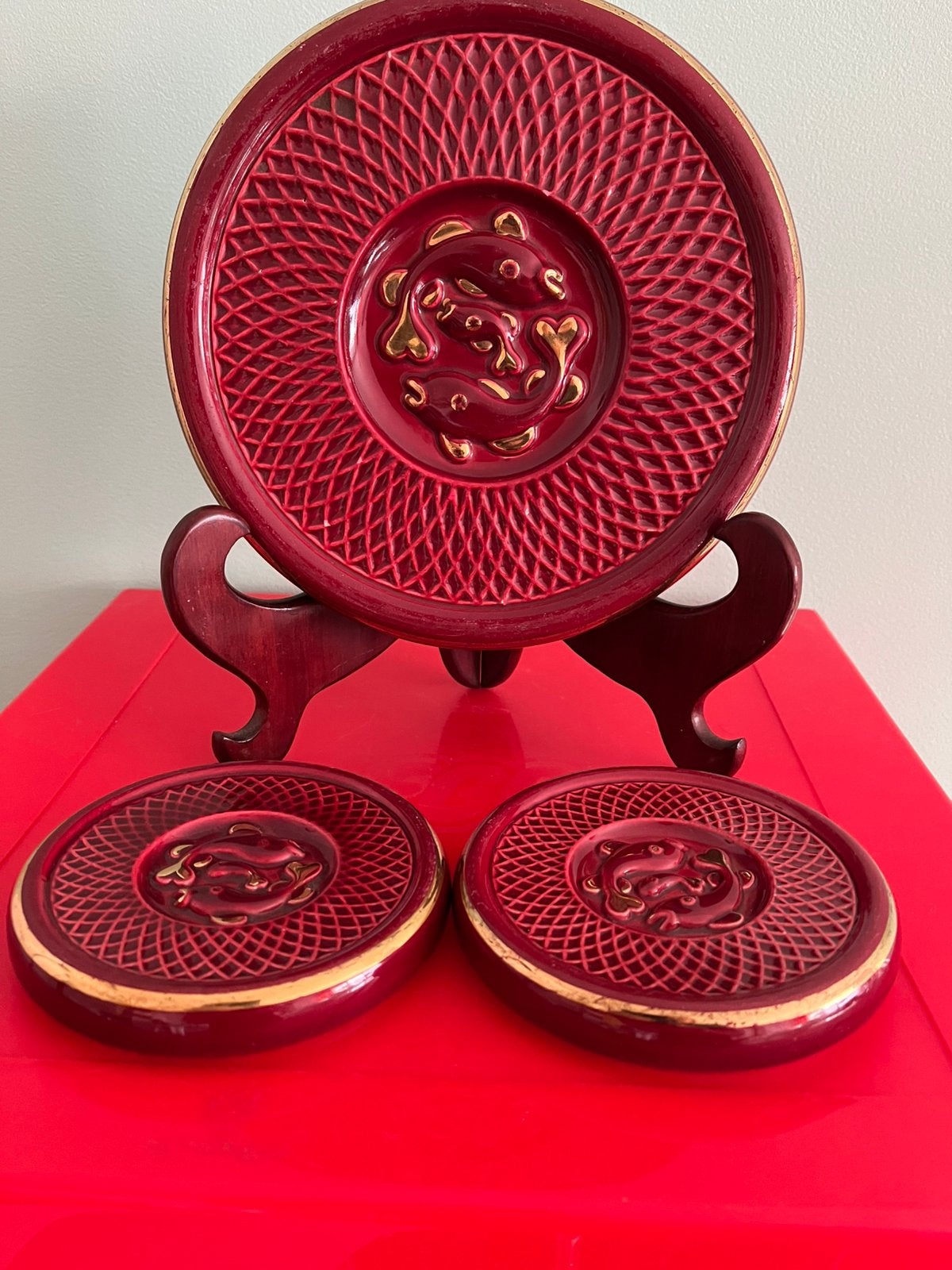 VALLAURIS. —  ART DECO STYLE. —  COASTERS. (3). —1950/1960., Ophalen of Verzenden