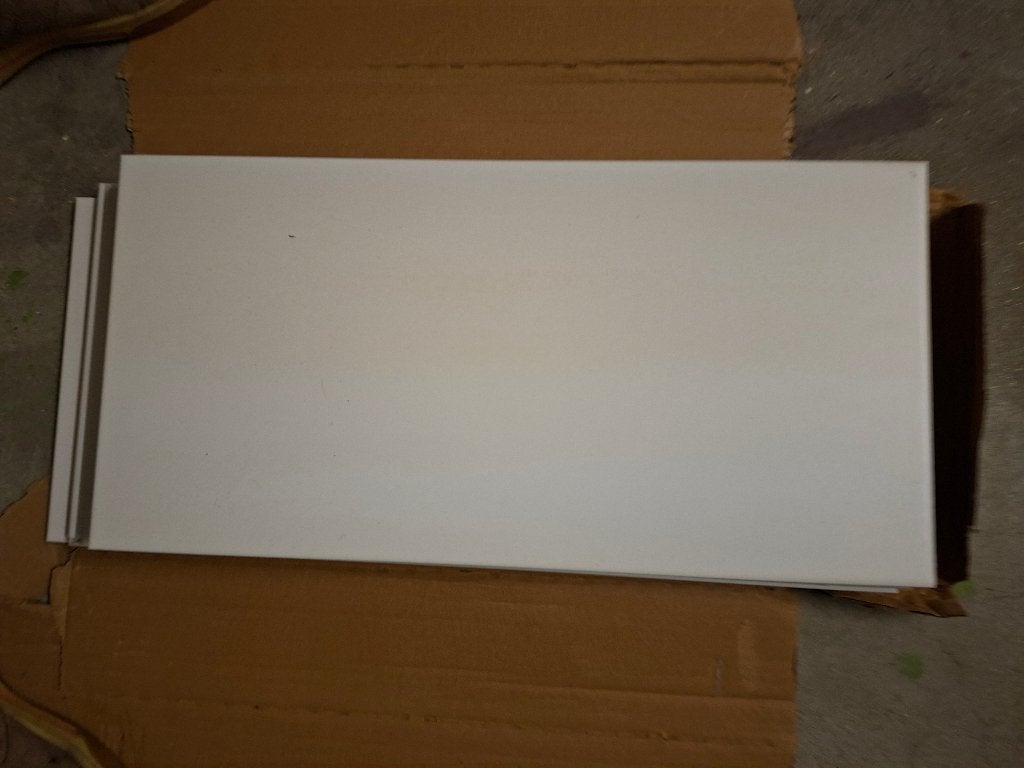 Badkamer wandtegels wit 25x500, Ophalen, Nieuw, 20 tot 40 cm, 10 m² of meer