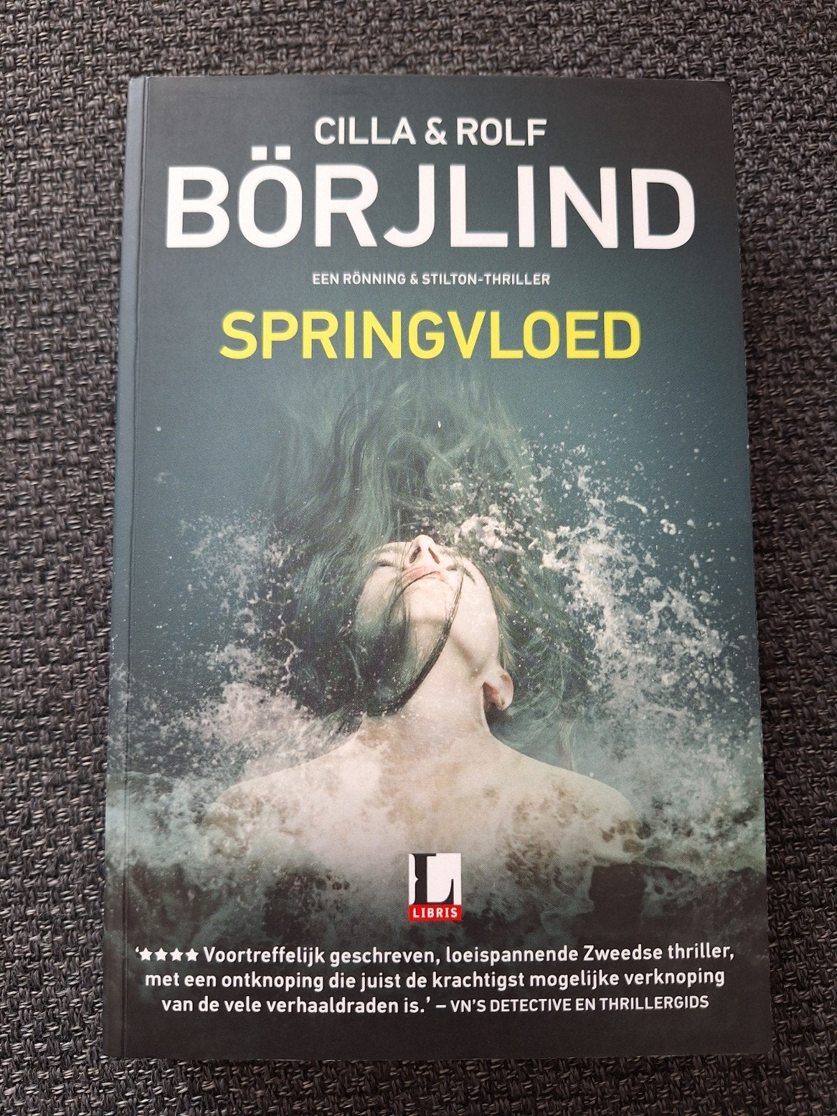 Springvloed - Cilla & Rolf Börjlind (Thriller), Ophalen of Verzenden