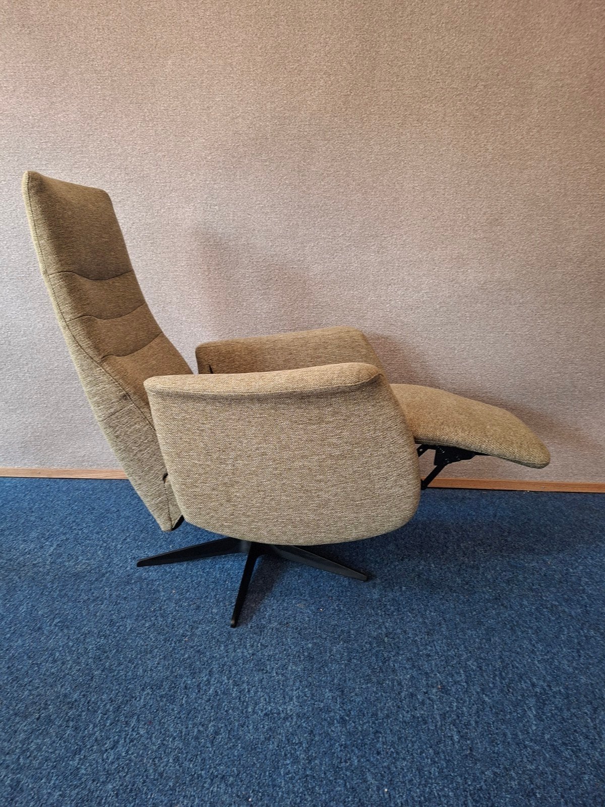 elektrische relax fauteuil De Toekomst Als nieuw op accu 🔋, Hoofdstraat 60 Schijndel, Ophalen of Verzenden, Zo goed als nieuw