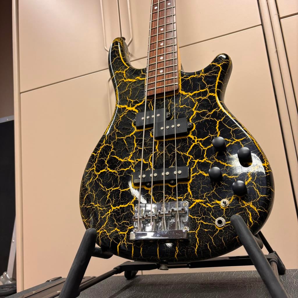 Onyx PJ bass - black yellow crackle, Muziek en Instrumenten, Snaarinstrumenten | Gitaren | Bas, Ophalen, Gebruikt