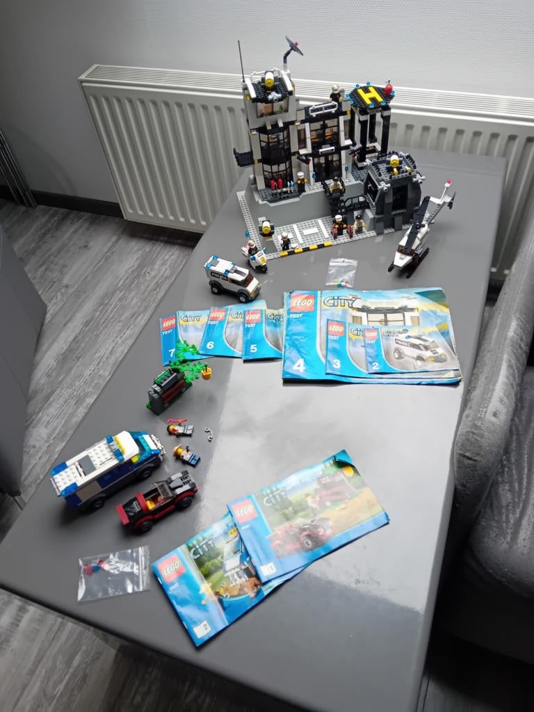 Lego politie setjes . Lego 4441 . Lego 7237, Ophalen of Verzenden, Gebruikt