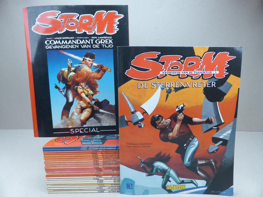 Storm 0 t/m 22 + kronieken van de tussentijd 1 t/m 3, Boeken, Stripboeken, Complete serie of reeks, Ophalen of Verzenden, Gelezen